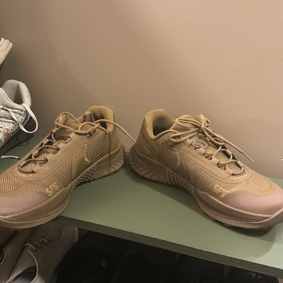 Nike SFS react - Picture 5 of 10